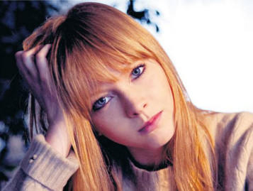 Lucy Rose Image 2