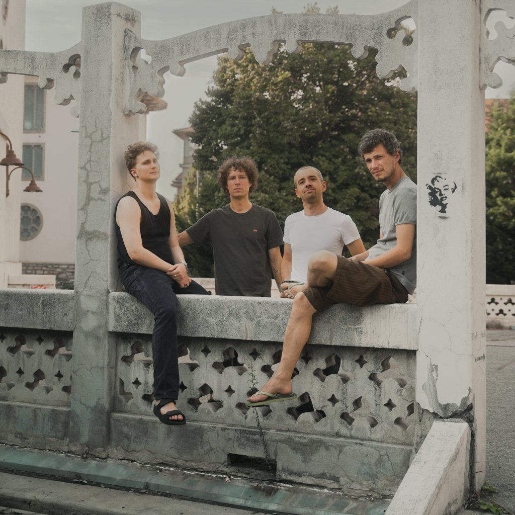 Brothers Moving | a.s.s. concerts