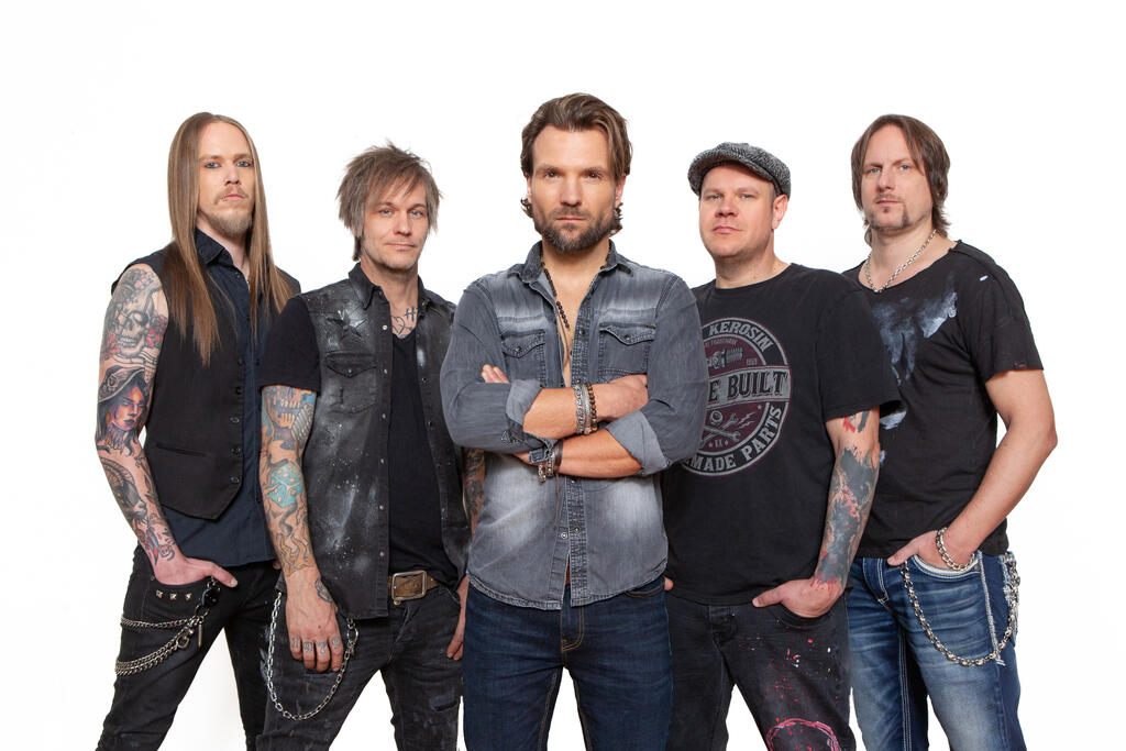 The New Roses | EHA