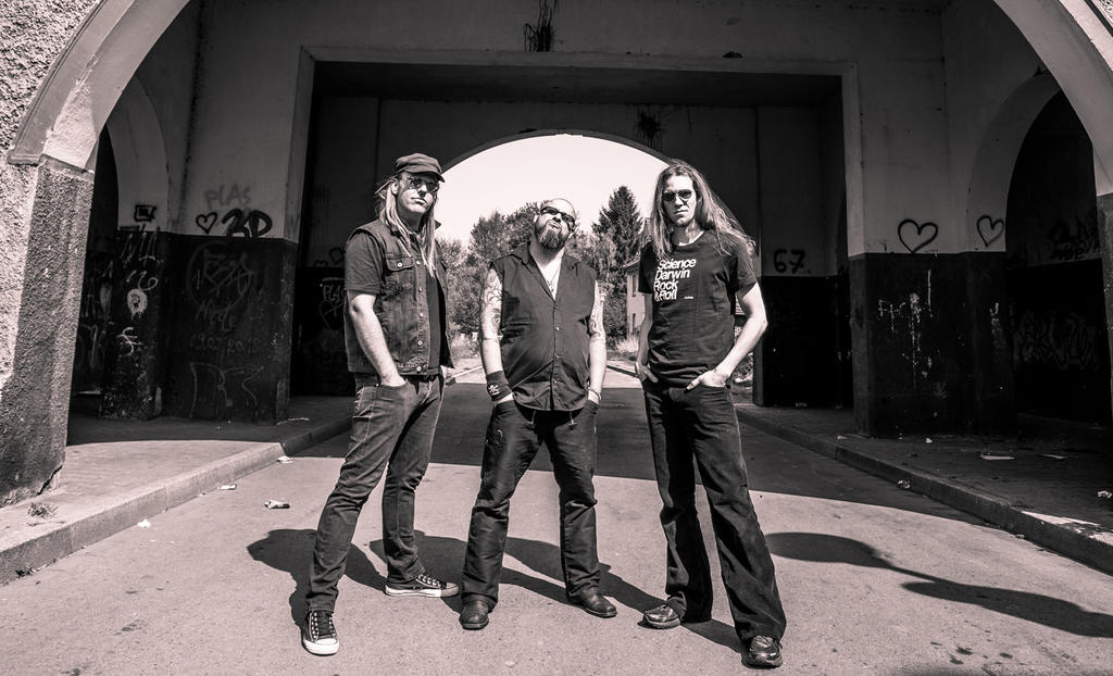 OHRENFEINDT  | www.metaltix.com