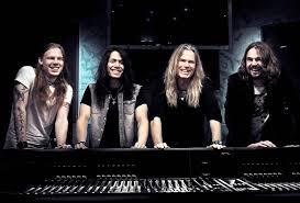 VANDENBERG´S MOONKINGS | www.metaltix.com