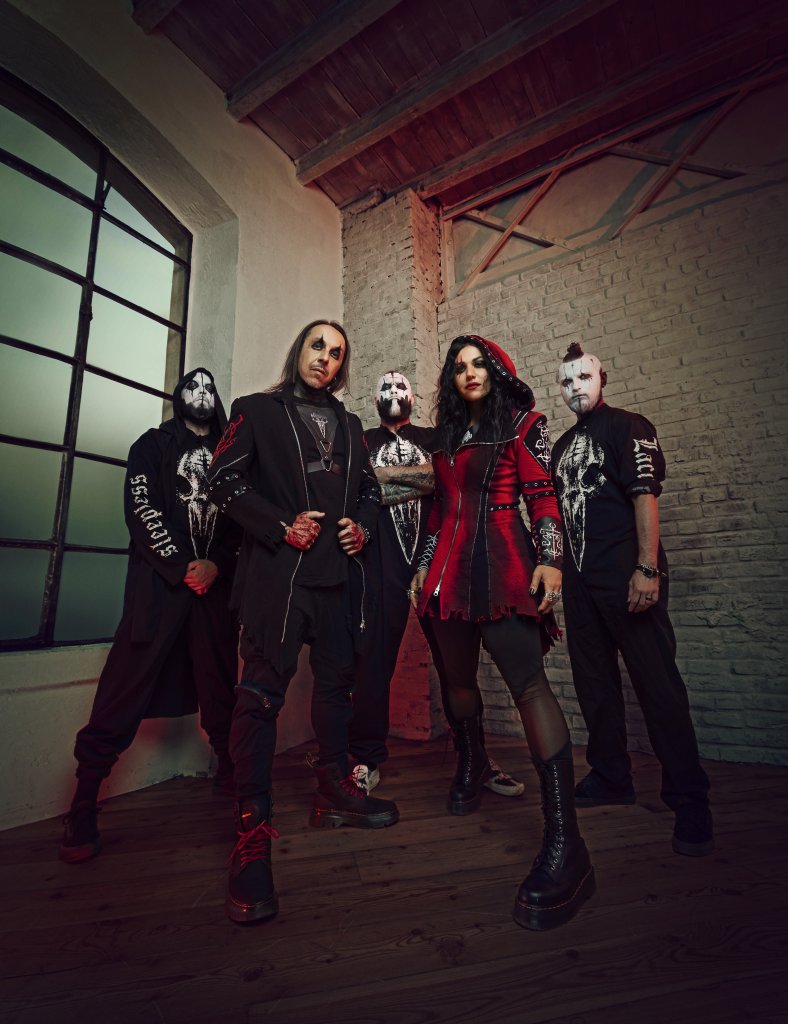LACUNA COIL | www.metaltix.com