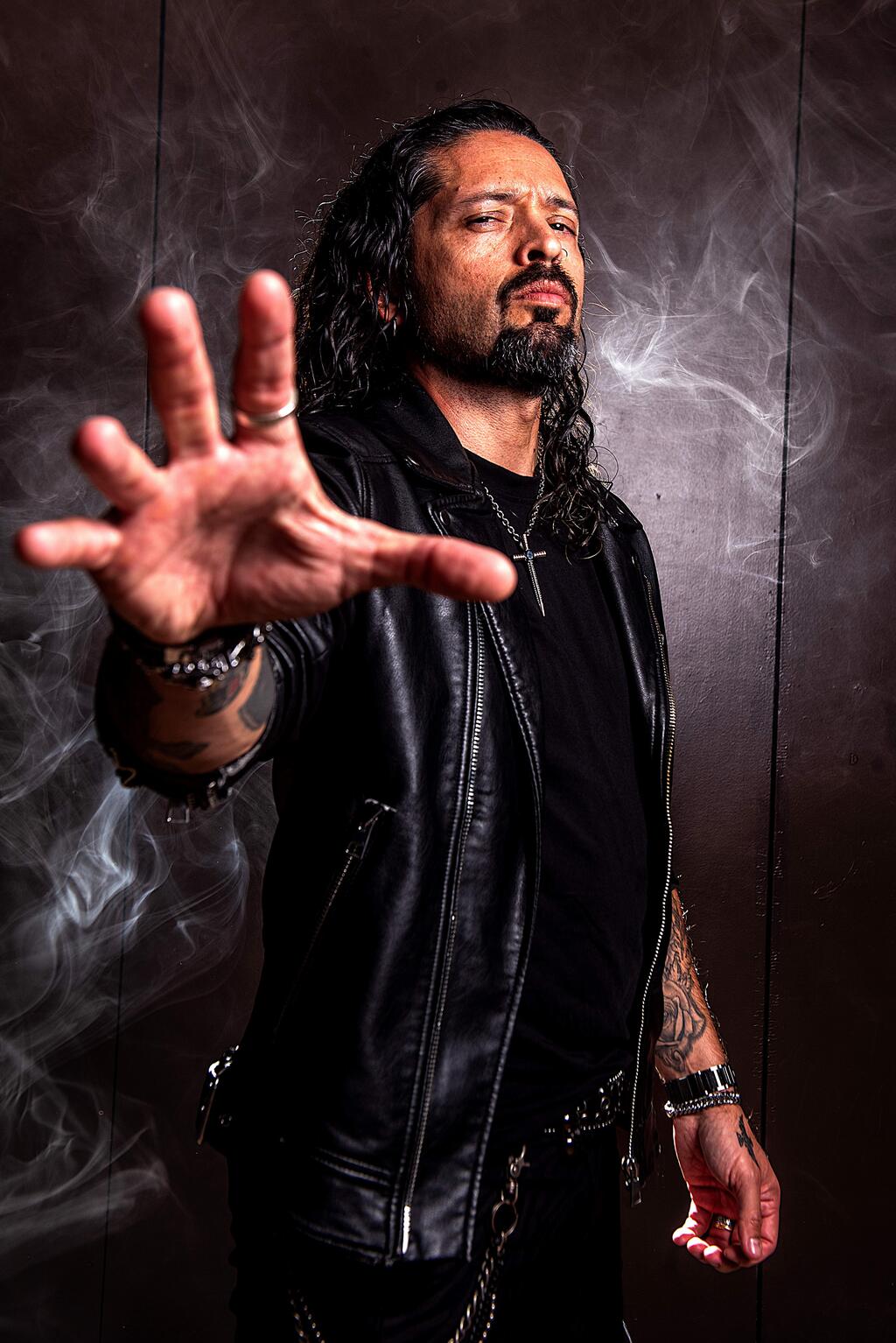 RONNIE ROMERO  | www.metaltix.com