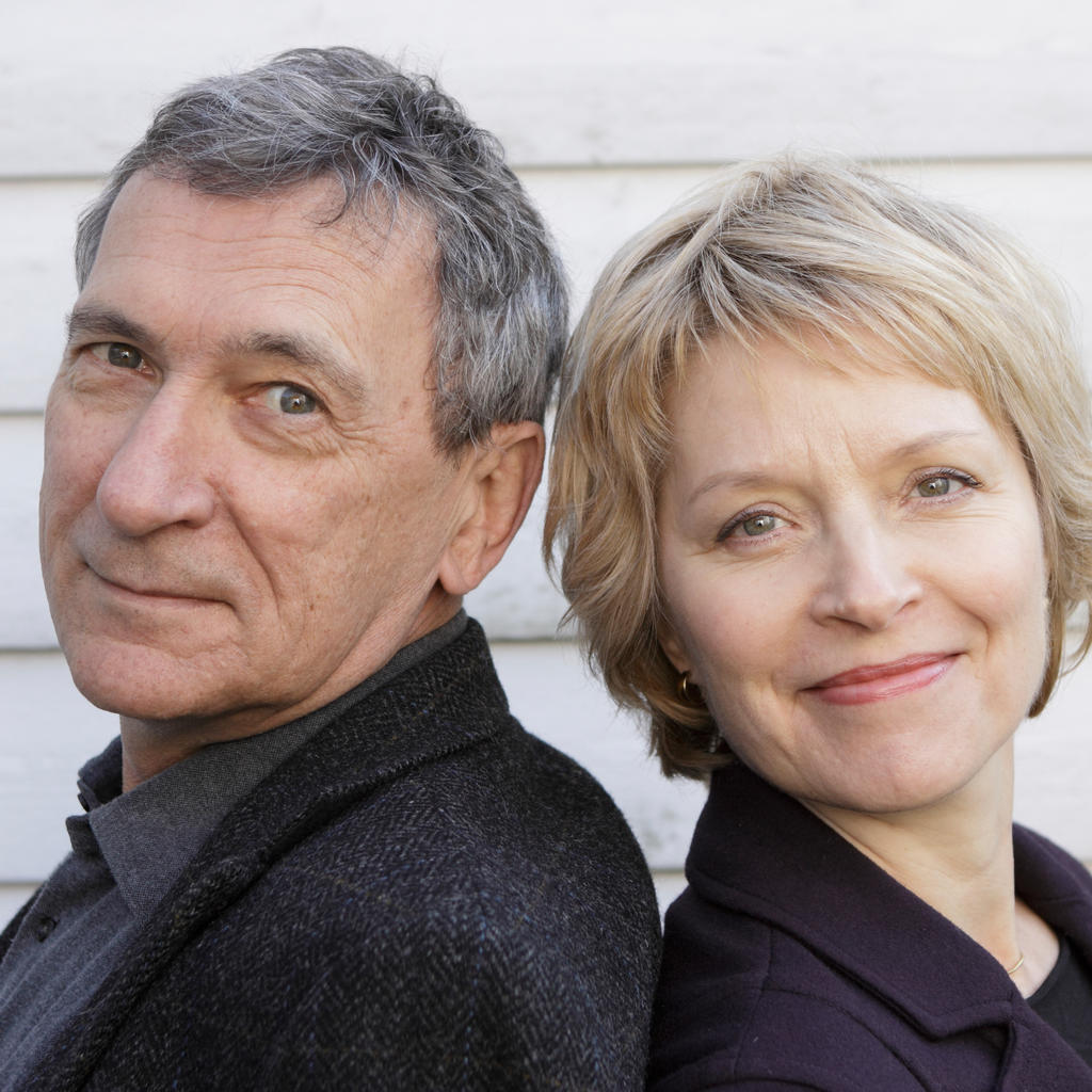 Eva Scheurer und Rudolf Kowalski - Liebeswaisen | Springmaus-Theater