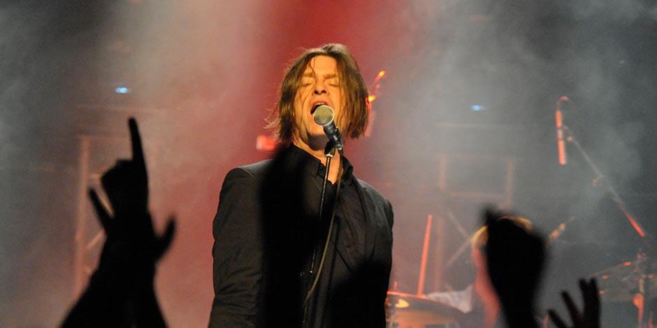 PHILLIP BOA AND THE VOODOOCLUB