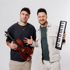 <b>Ass-Dur</b>
<br>BRUDERLIEBE