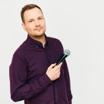 FR | 7.11.25 | 20 Uhr
Jakob Schwerdtfeger