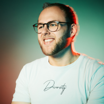 DO | 16.10.25 | 20 Uhr
Sven Bensmann