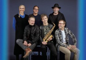 Jakob Manz Groove Connection