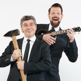 ONKeL fISCH blickt zurück - Der satirische Jahresrückblick