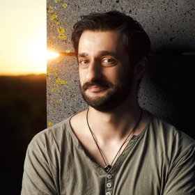 Sulaiman Masomi - Morgen - Land