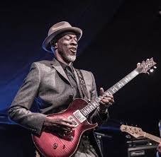Künstlerbild von KEB MO