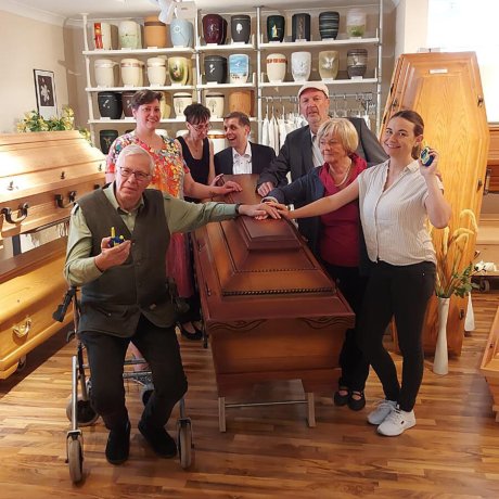 Dat Paradies is annerswo | Büsum Theater