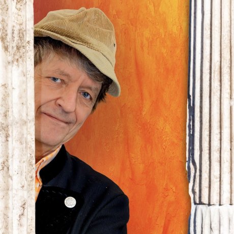 Erwin Pelzig | Motion