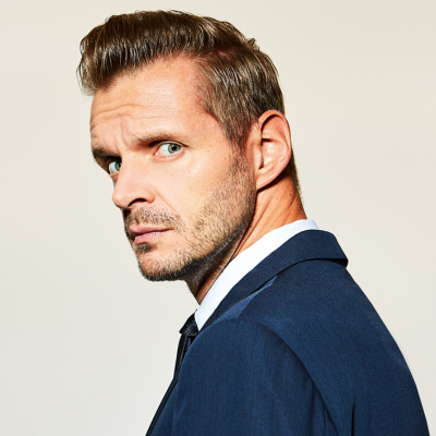 Florian Schroeder - Schluss jetzt! – Der satirische Jahresrückblick  | MuK Ticketshop